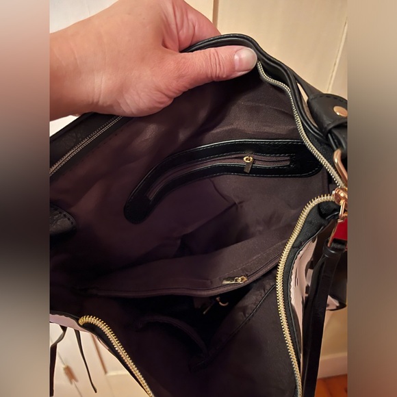 Faux leather Cow print shoulder bag. NWOT - Picture 3 of 4